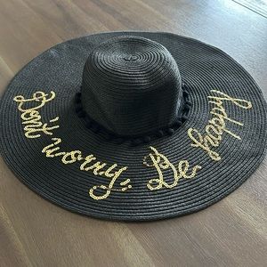 Don’t worry, be happy floppy hat